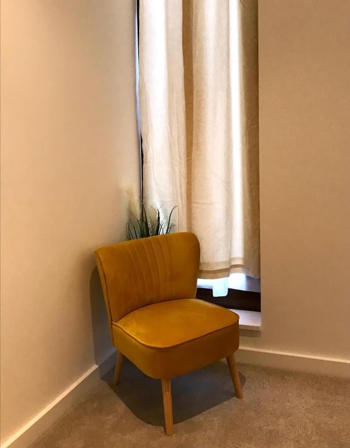 ホテル Maplewood Luxurious One-Bed Flat With Free Parking St Albans エクステリア 写真